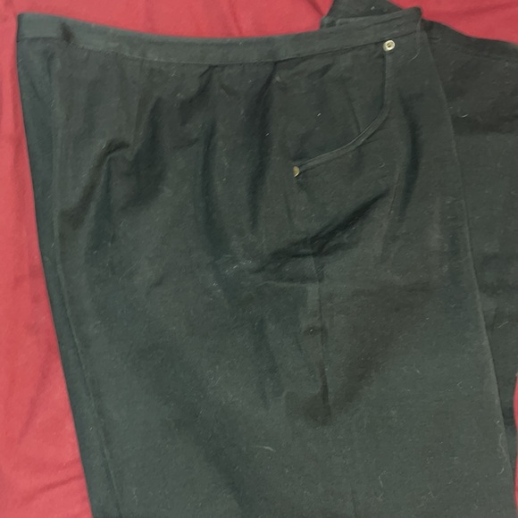 Valerie Stevens pants - Picture 2 of 3